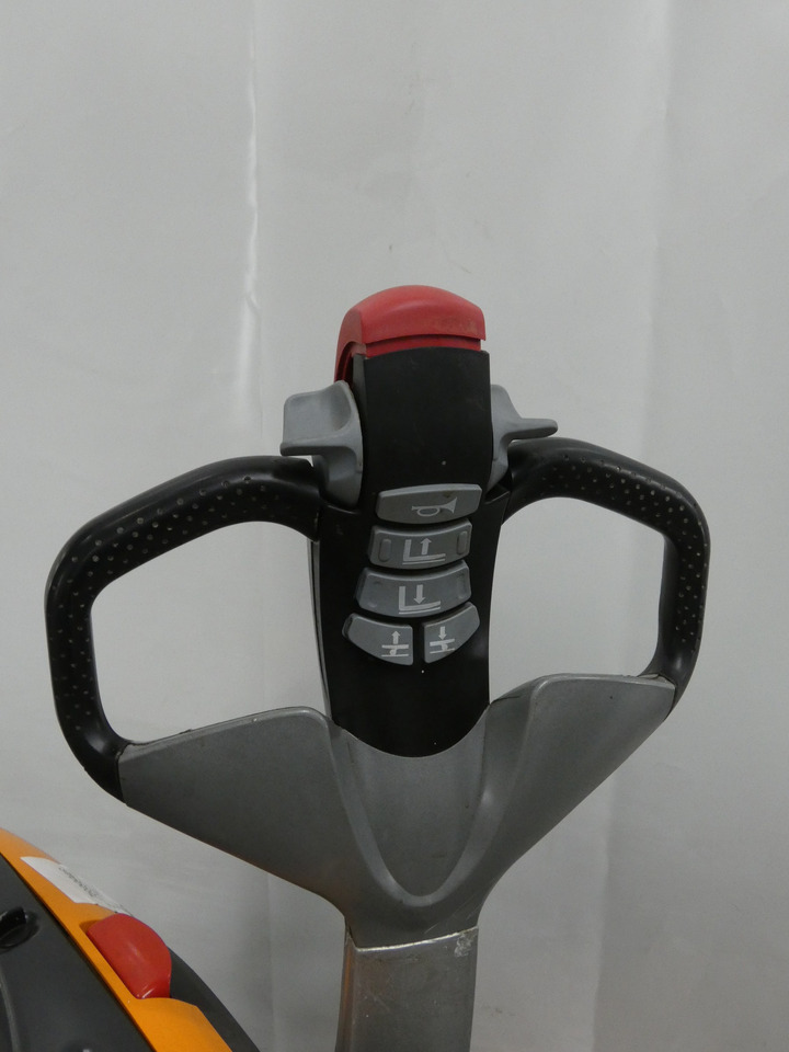 Still EXV12I - Μηχάνημα στοίβαξης: φωτογραφία 3 Still EXV12I - Μηχάνημα στοίβαξης: φωτογραφία 3