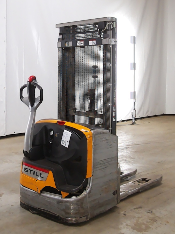 Still EXV12LI - Μηχάνημα στοίβαξης: φωτογραφία 2 Still EXV12LI - Μηχάνημα στοίβαξης: φωτογραφία 2