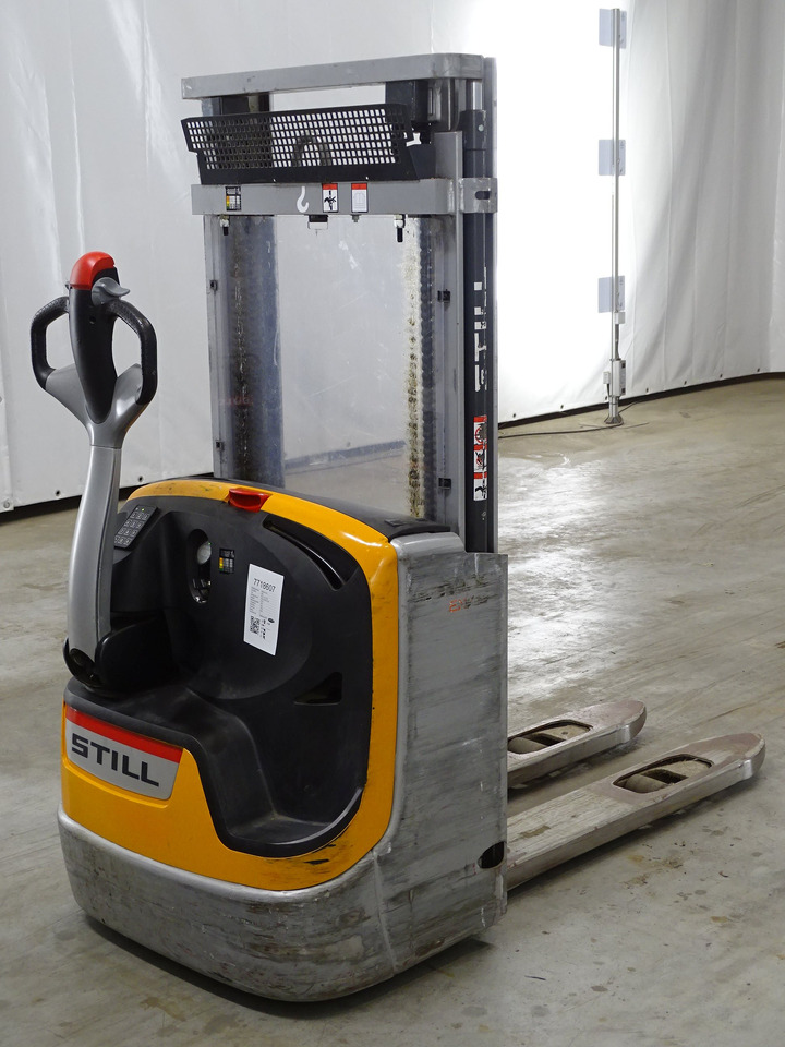 Still EXV12 - Μηχάνημα στοίβαξης: φωτογραφία 2 Still EXV12 - Μηχάνημα στοίβαξης: φωτογραφία 2