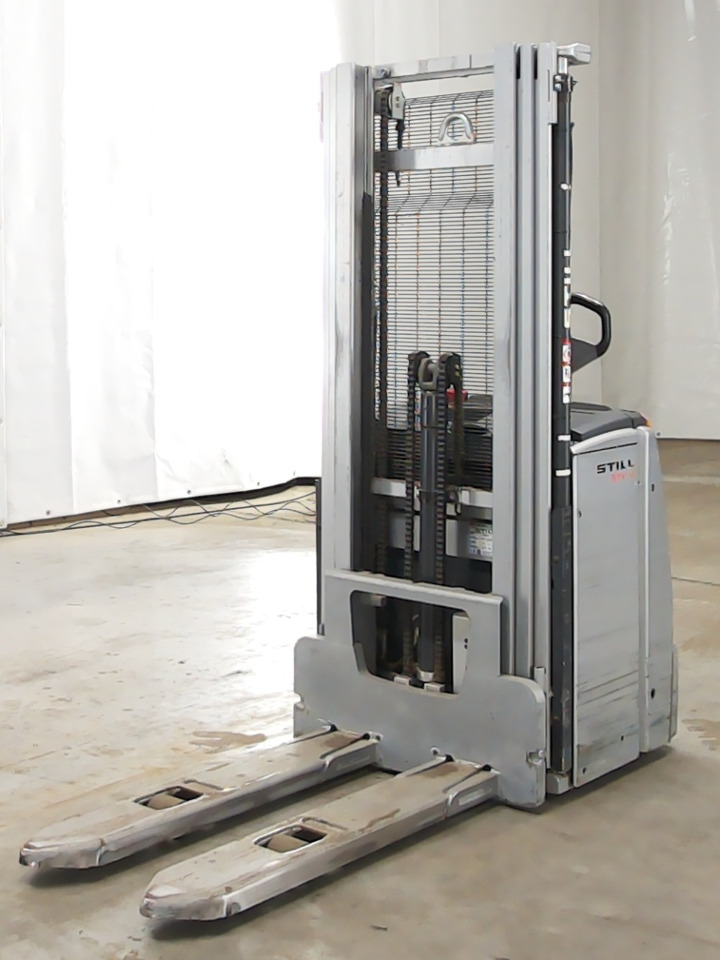 Still EXV14 - Μηχάνημα στοίβαξης: φωτογραφία 1 Still EXV14 - Μηχάνημα στοίβαξης: φωτογραφία 1