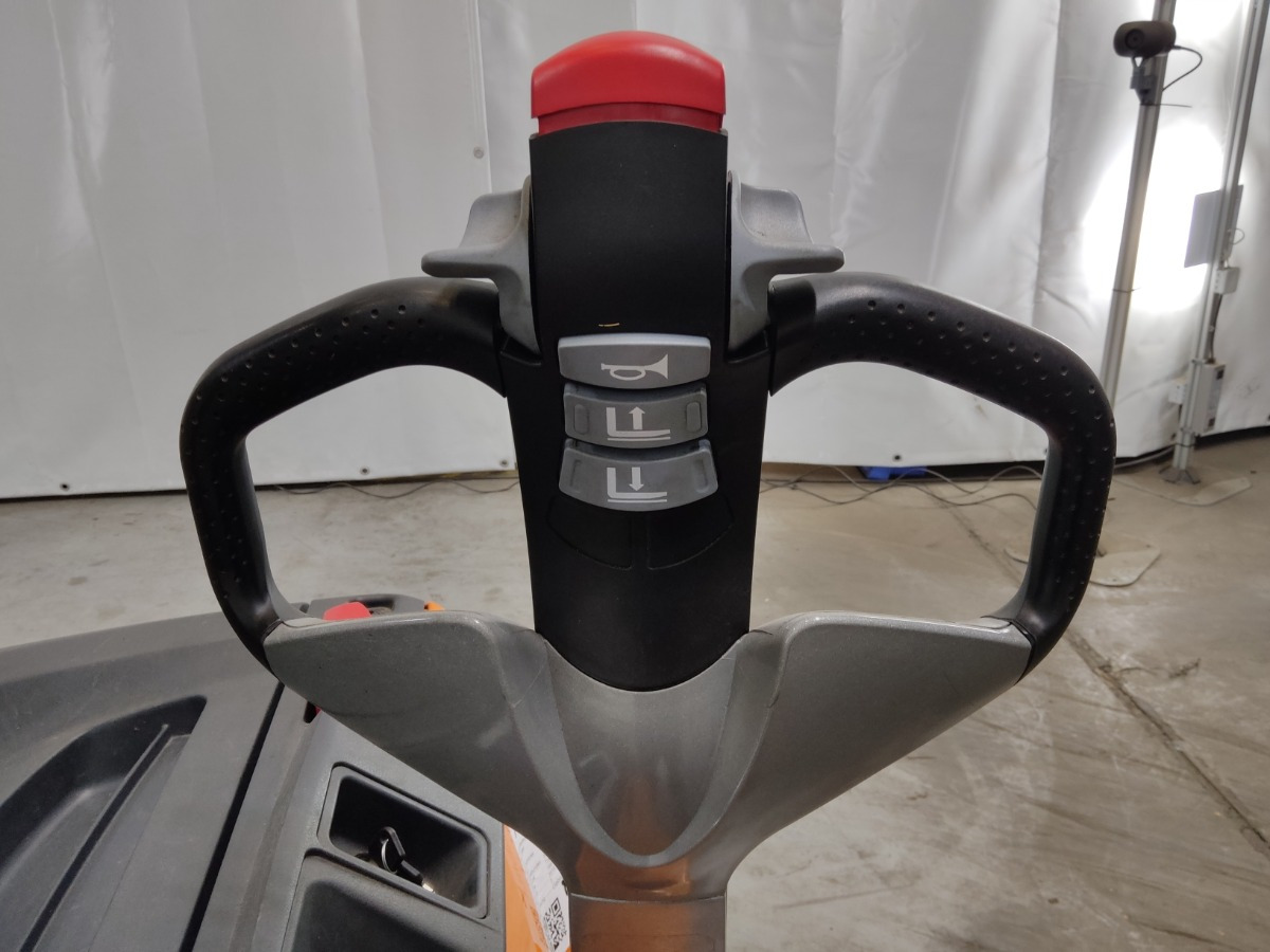 Still EXV14 - Μηχάνημα στοίβαξης: φωτογραφία 3 Still EXV14 - Μηχάνημα στοίβαξης: φωτογραφία 3