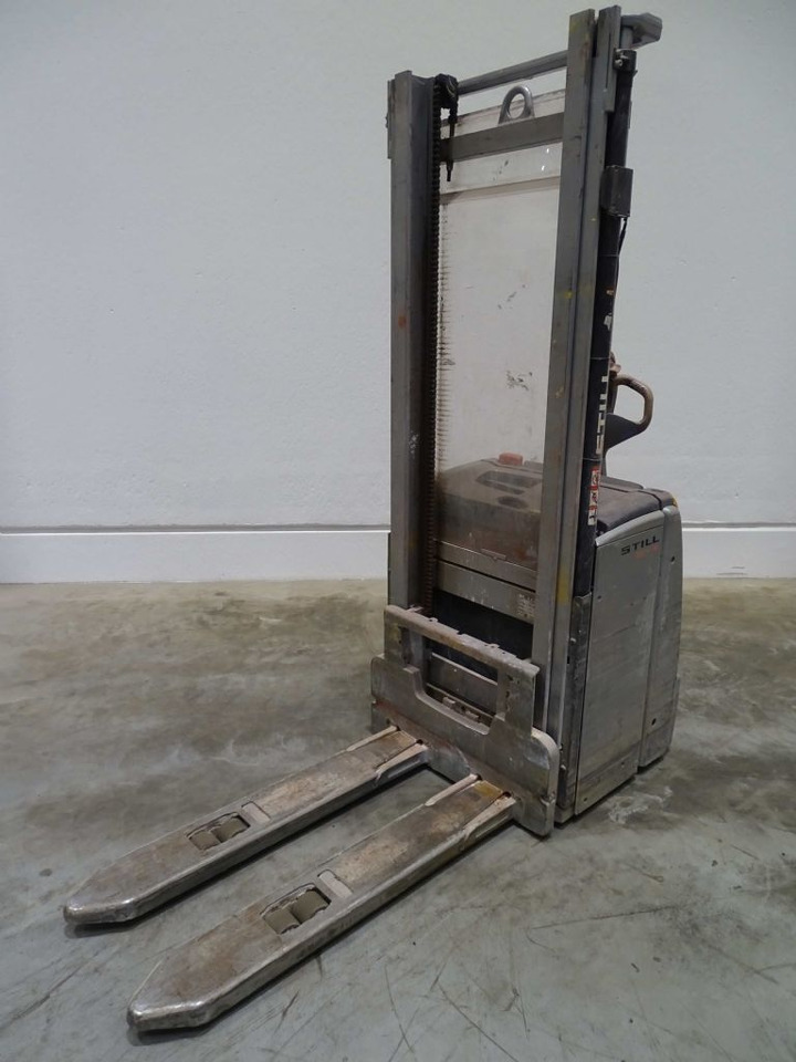 Still EXV14 - Μηχάνημα στοίβαξης: φωτογραφία 1 Still EXV14 - Μηχάνημα στοίβαξης: φωτογραφία 1