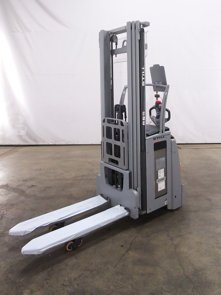 Still EXV16I - Μηχάνημα στοίβαξης: φωτογραφία 5 Still EXV16I - Μηχάνημα στοίβαξης: φωτογραφία 5