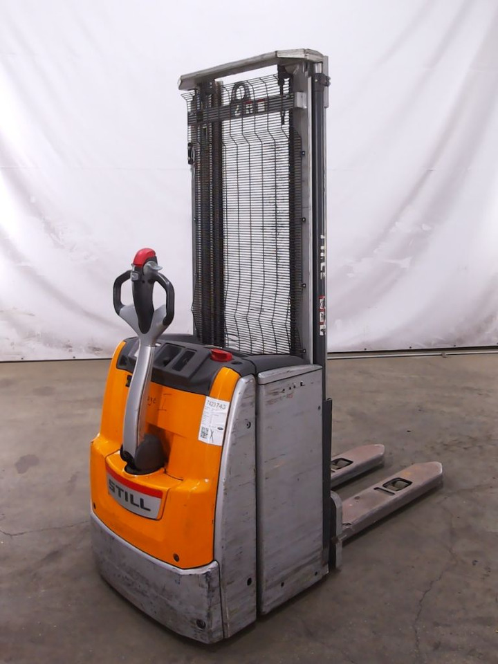 Still EXV16 - Μηχάνημα στοίβαξης: φωτογραφία 2 Still EXV16 - Μηχάνημα στοίβαξης: φωτογραφία 2