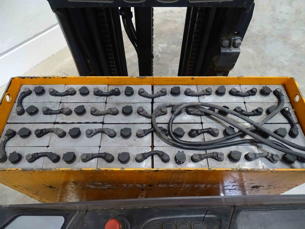 Still FM-X17 - Ανυψωτικό στενών δρόμων: φωτογραφία 4 Still FM-X17 - Ανυψωτικό στενών δρόμων: φωτογραφία 4