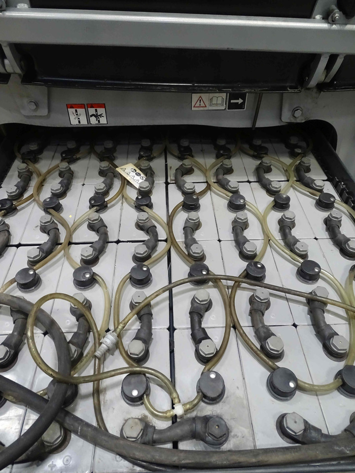 Still RX60-35 - Ηλεκτροκίνητο περονοφόρο: φωτογραφία 4 Still RX60-35 - Ηλεκτροκίνητο περονοφόρο: φωτογραφία 4