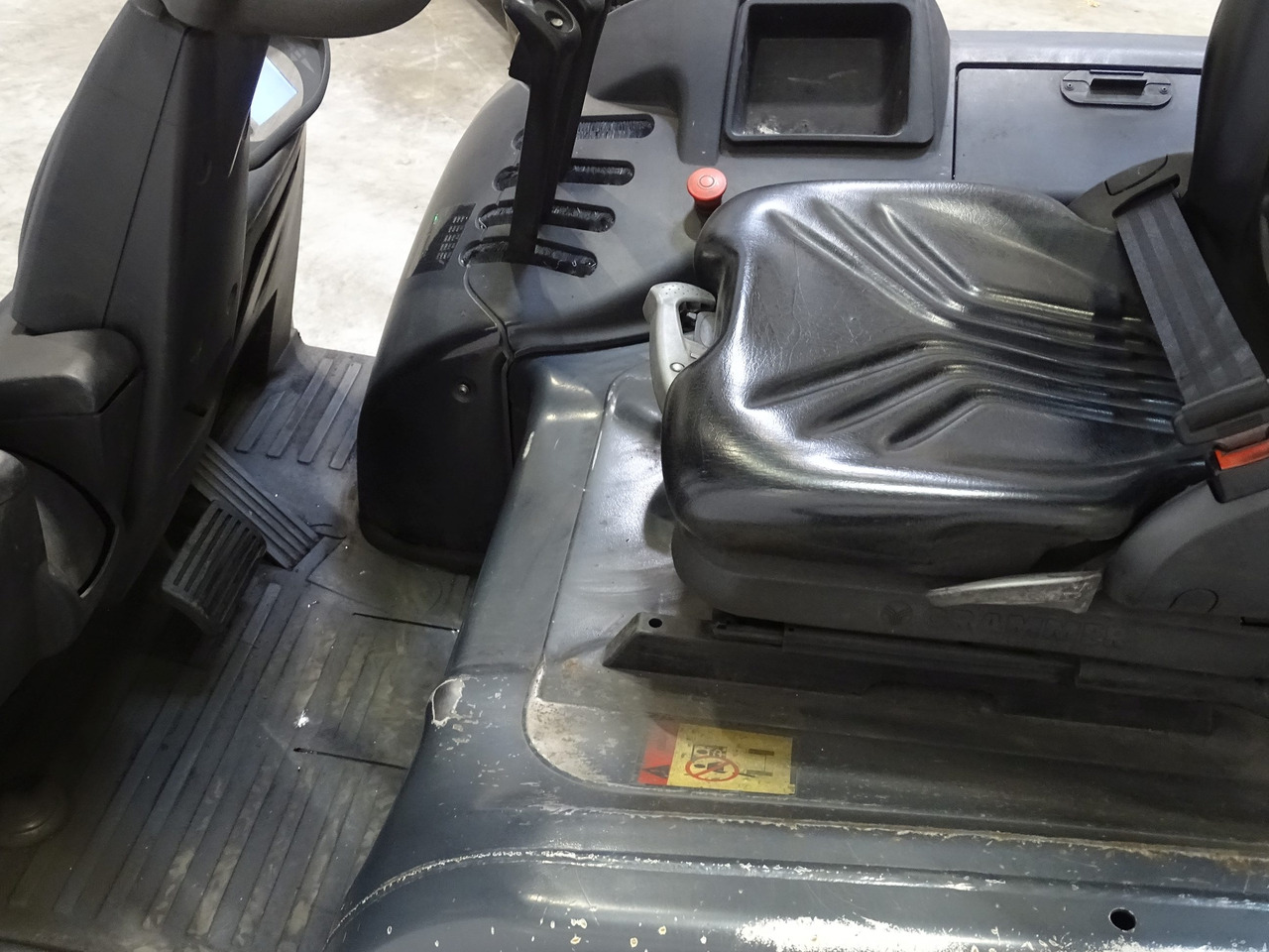 Still RX60-45 - Ηλεκτροκίνητο περονοφόρο: φωτογραφία 3 Still RX60-45 - Ηλεκτροκίνητο περονοφόρο: φωτογραφία 3