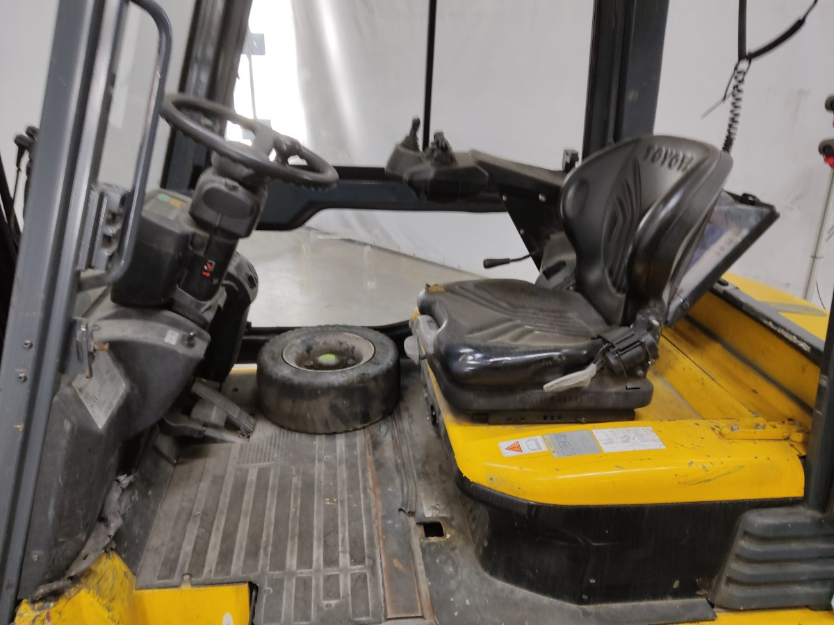 Toyota 7FBMF25 - Ηλεκτροκίνητο περονοφόρο: φωτογραφία 3 Toyota 7FBMF25 - Ηλεκτροκίνητο περονοφόρο: φωτογραφία 3