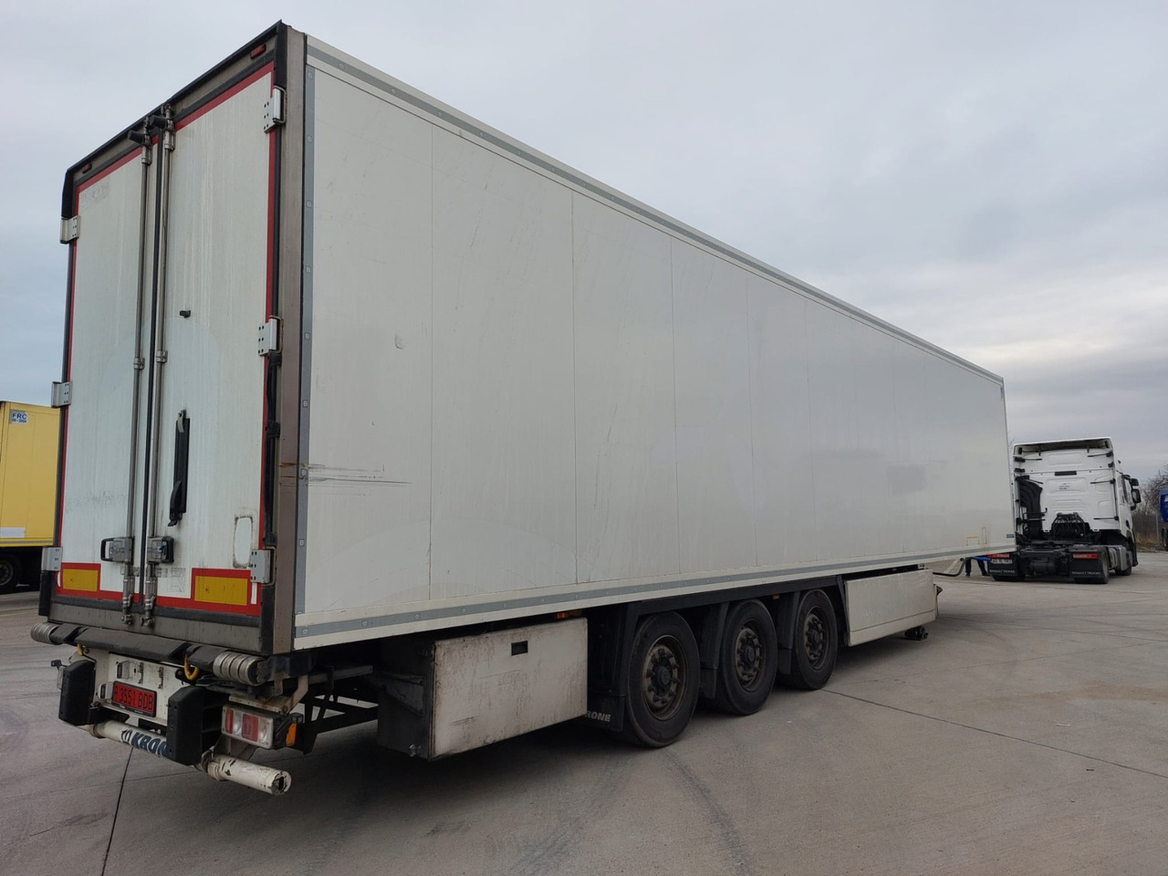 Krone SD - Επικαθήμενο ψυγείο: φωτογραφία 4 Krone SD - Επικαθήμενο ψυγείο: φωτογραφία 4