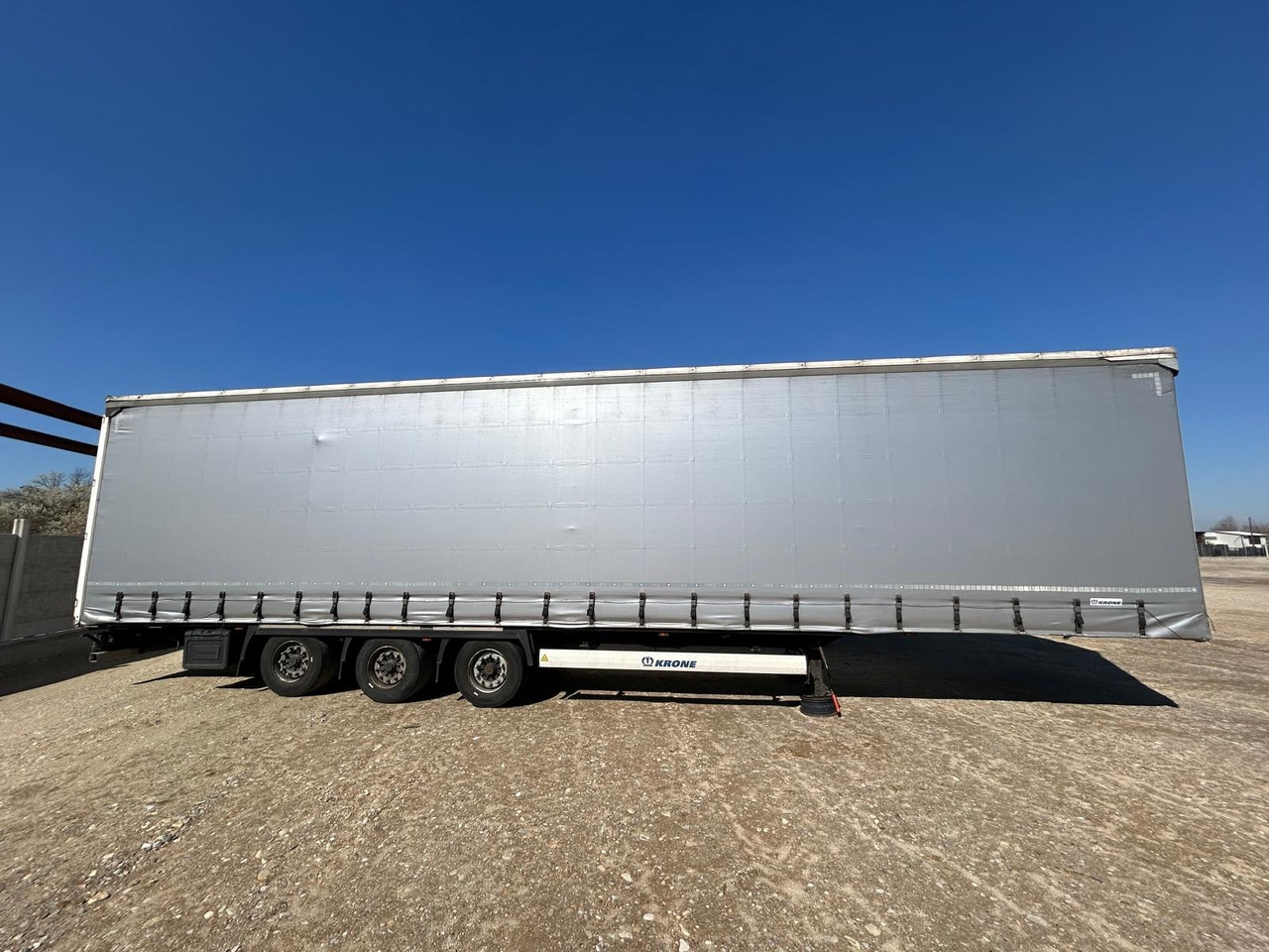 Krone SD - Επικαθήμενο κουρτίνα: φωτογραφία 3 Krone SD - Επικαθήμενο κουρτίνα: φωτογραφία 3