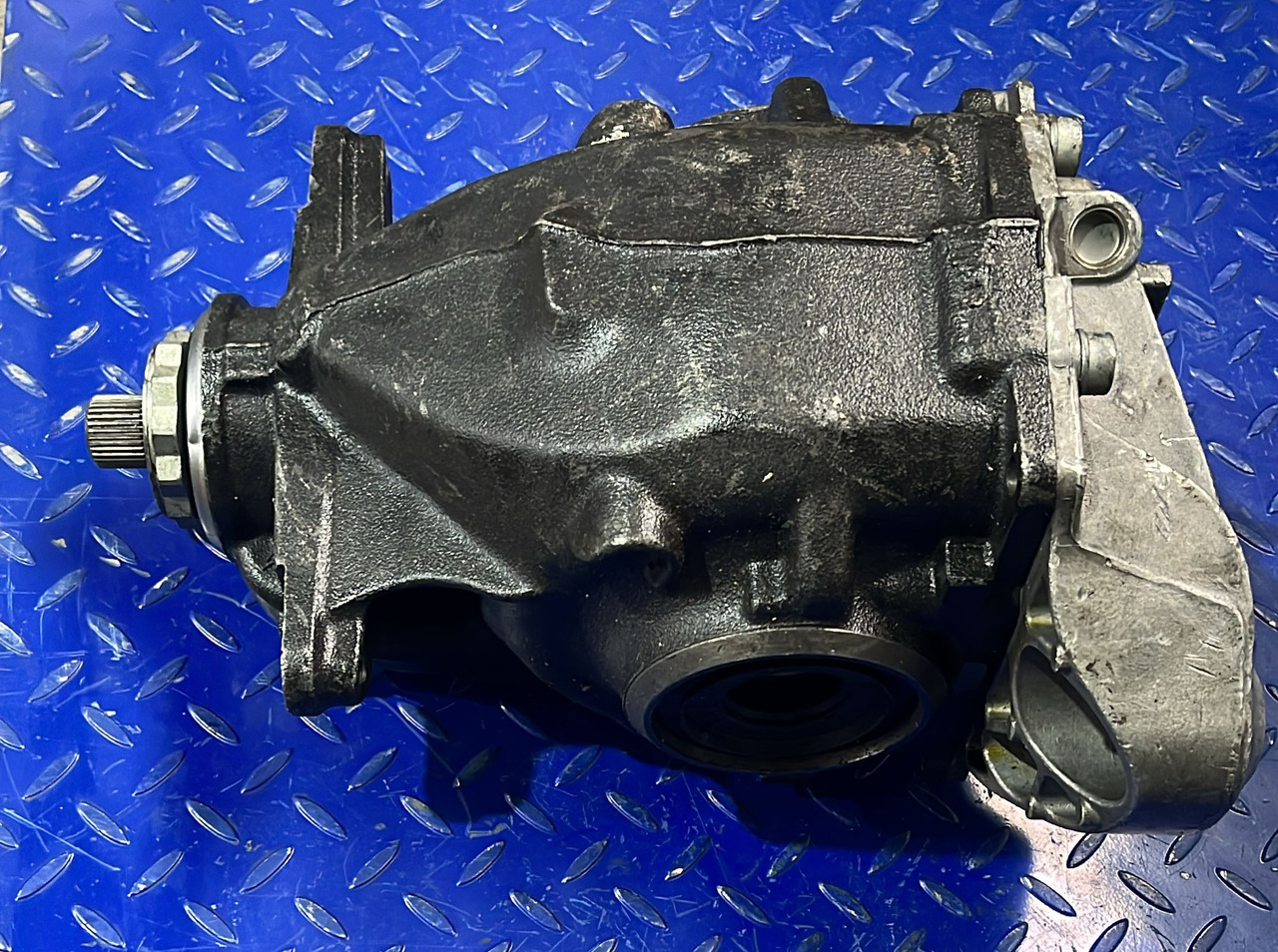 BMW Rear Differential 7541580 - Μετάδοσης κίνησης: φωτογραφία 1 BMW Rear Differential 7541580 - Μετάδοσης κίνησης: φωτογραφία 1