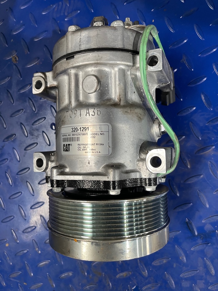 CATERPILLAR AC Clima compressor 320-1291 - Κομπρεσέρ A/C για Κατασκευή μηχανήματα: φωτογραφία 2 CATERPILLAR AC Clima compressor 320-1291 - Κομπρεσέρ A/C για Κατασκευή μηχανήματα: φωτογραφία 2