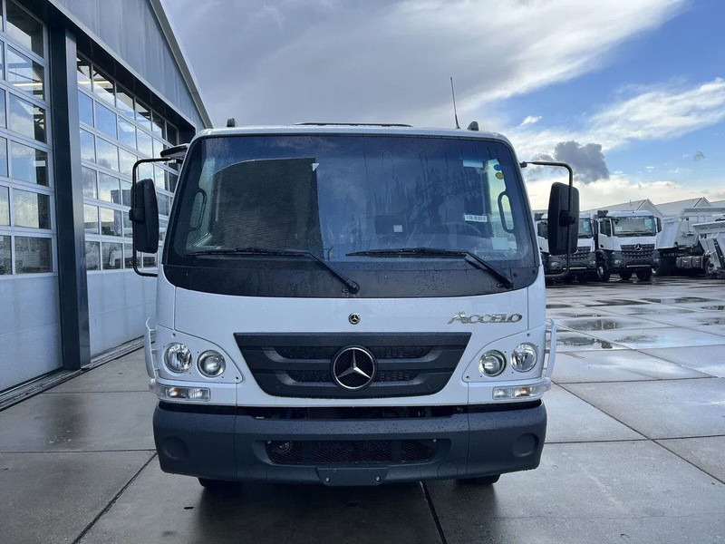 Mercedes-Benz Accelo 815 4x2 Garbage Compactor (2 units) Accelo 815 4x2 Garbage Compactor (2 units) - Απορριμματοφόρο: φωτογραφία 4 Mercedes-Benz Accelo 815 4x2 Garbage Compactor (2 units) Accelo 815 4x2 Garbage Compactor (2 units) - Απορριμματοφόρο: φωτογραφία 4
