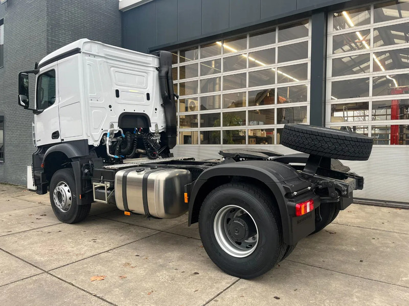 Mercedes-Benz Actros 2045 S 4x2 Tractor Head - Τράκτορας: φωτογραφία 3 Mercedes-Benz Actros 2045 S 4x2 Tractor Head - Τράκτορας: φωτογραφία 3