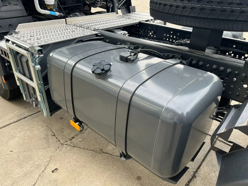 Καινούριο Τράκτορας Mercedes-Benz Actros 3340 S 6x4 Tractor Head: φωτογραφία 12