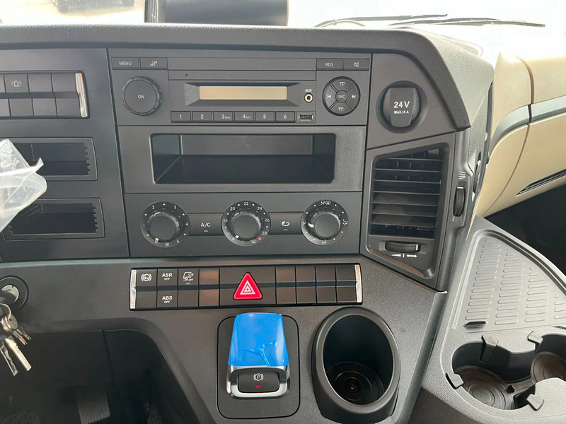 Καινούριο Τράκτορας Mercedes-Benz Actros 3340 S 6x4 Tractor Head: φωτογραφία 19