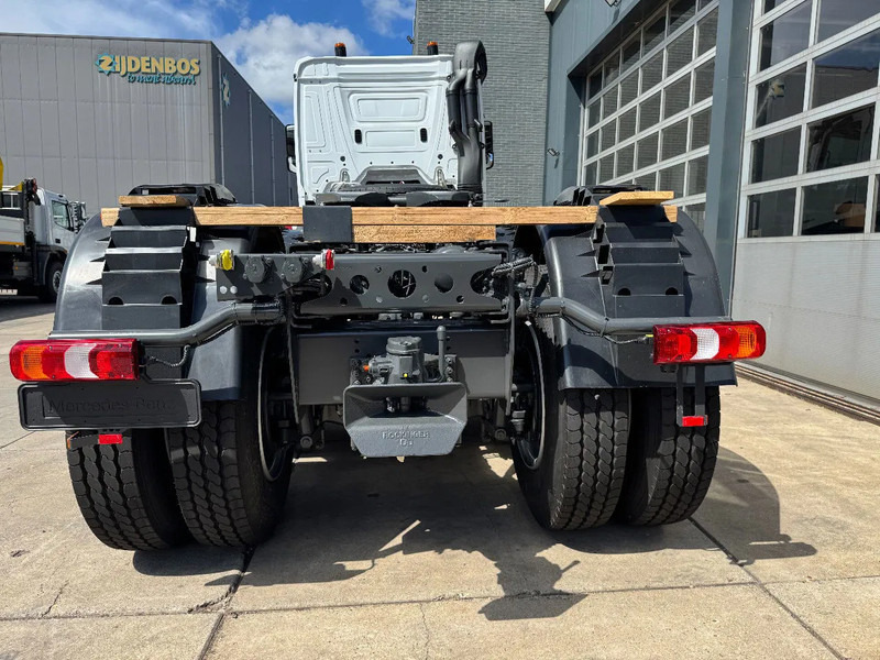Mercedes-Benz Arocs 4058 AS 6x6 Tractor Head 180T Push Pull EURO-3 - Τράκτορας: φωτογραφία 3 Mercedes-Benz Arocs 4058 AS 6x6 Tractor Head 180T Push Pull EURO-3 - Τράκτορας: φωτογραφία 3