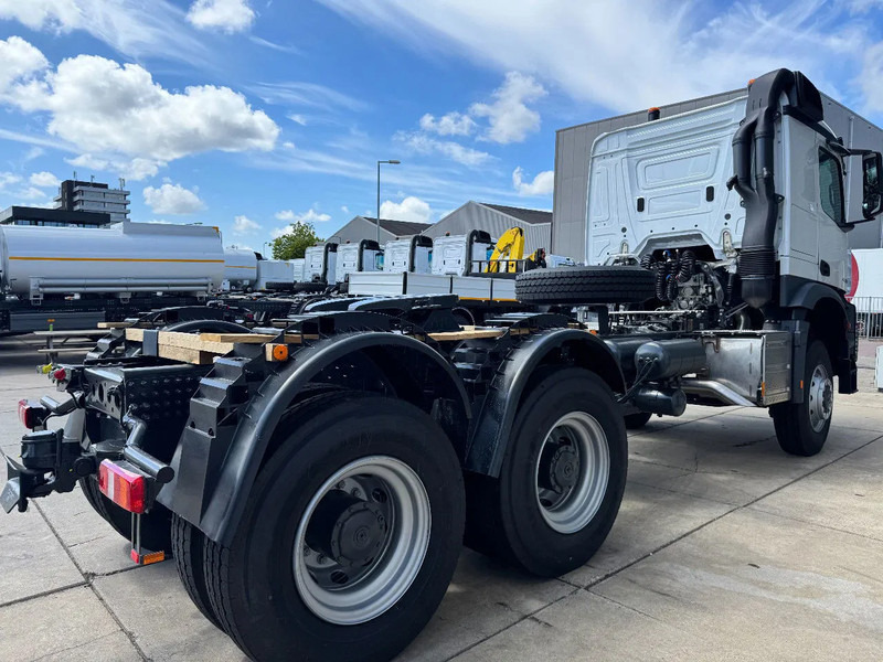 Mercedes-Benz Arocs 4058 AS 6x6 Tractor Head 180T Push Pull EURO-3 - Τράκτορας: φωτογραφία 4 Mercedes-Benz Arocs 4058 AS 6x6 Tractor Head 180T Push Pull EURO-3 - Τράκτορας: φωτογραφία 4
