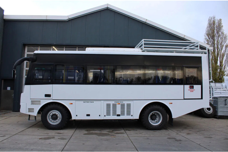 Mercedes-Benz Atego 1725 4x4 Passenger Bus - Πούλμαν: φωτογραφία 2 Mercedes-Benz Atego 1725 4x4 Passenger Bus - Πούλμαν: φωτογραφία 2
