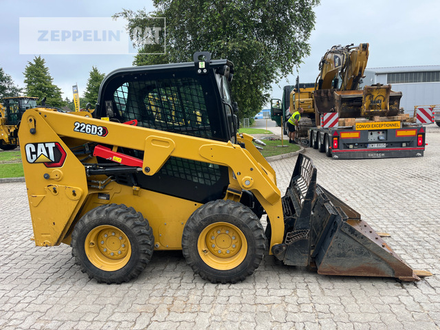 Cat 226D - Φορτωτής πλάγιας ολίσθησης: φωτογραφία 2 Cat 226D - Φορτωτής πλάγιας ολίσθησης: φωτογραφία 2