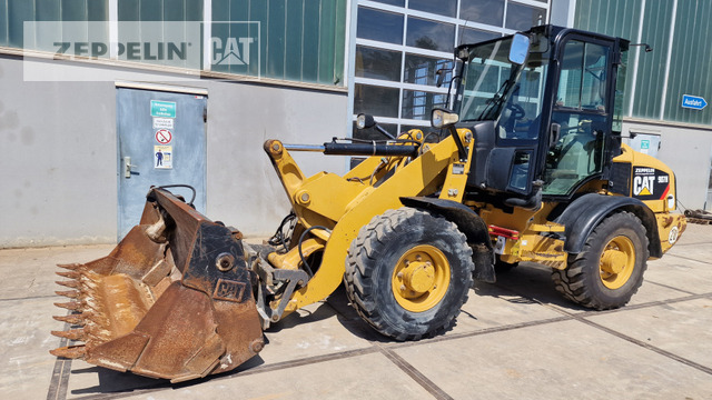 Cat 907H - Ελαστιχοφόρος φορτωτής: φωτογραφία 1 Cat 907H - Ελαστιχοφόρος φορτωτής: φωτογραφία 1