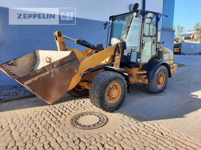 Cat 907H - Ελαστιχοφόρος φορτωτής: φωτογραφία 2 Cat 907H - Ελαστιχοφόρος φορτωτής: φωτογραφία 2