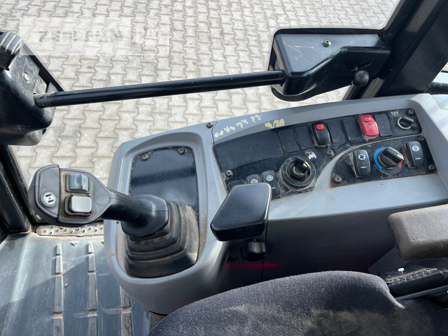 Ελαστιχοφόρος φορτωτής Cat 908H: φωτογραφία 28 Ελαστιχοφόρος φορτωτής Cat 908H: φωτογραφία 28