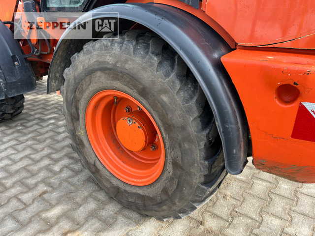 Ελαστιχοφόρος φορτωτής Cat 908H: φωτογραφία 13 Ελαστιχοφόρος φορτωτής Cat 908H: φωτογραφία 13