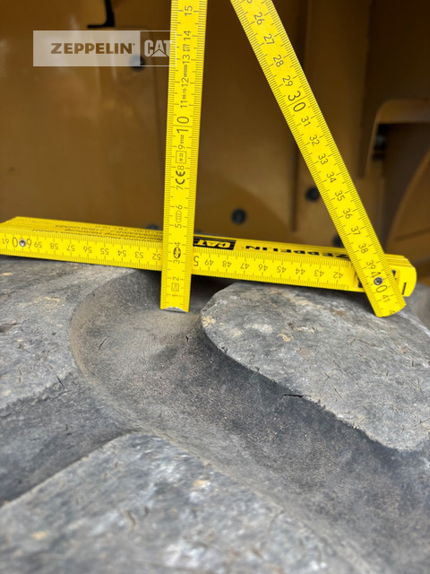 Ελαστιχοφόρος φορτωτής Cat 962M: φωτογραφία 21