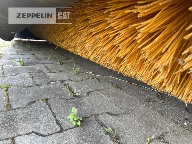 Cat Kehrmaschine BU118 - Σκούπα: φωτογραφία 5 Cat Kehrmaschine BU118 - Σκούπα: φωτογραφία 5