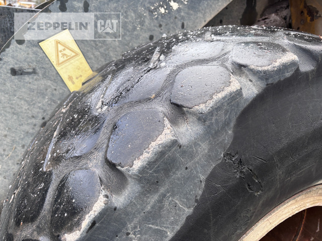 Komatsu WA250 - Ελαστιχοφόρος φορτωτής: φωτογραφία 5 Komatsu WA250 - Ελαστιχοφόρος φορτωτής: φωτογραφία 5