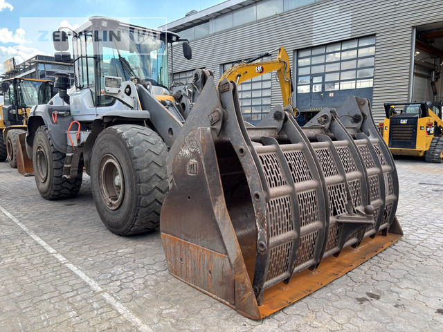 Volvo L110H - Ελαστιχοφόρος φορτωτής: φωτογραφία 1 Volvo L110H - Ελαστιχοφόρος φορτωτής: φωτογραφία 1