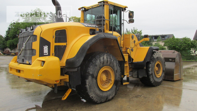 Volvo L180G - Ελαστιχοφόρος φορτωτής: φωτογραφία 3 Volvo L180G - Ελαστιχοφόρος φορτωτής: φωτογραφία 3