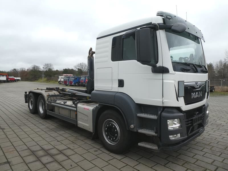 MAN TG-S 26.460 6x2-2 BL Abrollkipper Meiller, Funk - Φορτηγό φόρτωσης γάντζου: φωτογραφία 2 MAN TG-S 26.460 6x2-2 BL Abrollkipper Meiller, Funk - Φορτηγό φόρτωσης γάντζου: φωτογραφία 2