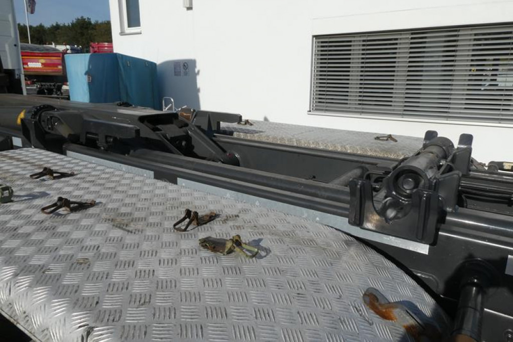 VOLVO (S) Truck FH 460 Abrollkipper Meiller 20.70, Funk - Φορτηγό φόρτωσης γάντζου: φωτογραφία 2 VOLVO (S) Truck FH 460 Abrollkipper Meiller 20.70, Funk - Φορτηγό φόρτωσης γάντζου: φωτογραφία 2