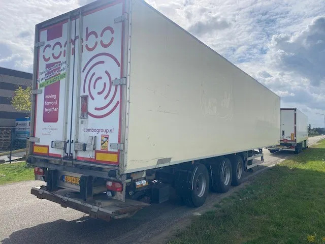 Van Eck koelvries 3 asser stuuras,met carrier vector koelmotor, apk gekeurd - Επικαθήμενο ψυγείο: φωτογραφία 3 Van Eck koelvries 3 asser stuuras,met carrier vector koelmotor, apk gekeurd - Επικαθήμενο ψυγείο: φωτογραφία 3