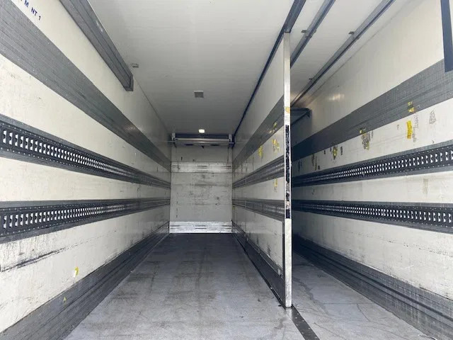 Volvo FM 330 koel vries 2 temperaturen ,CARRIER,met tussenwand, zijdeur en laadklep - Φορτηγό ψυγείο: φωτογραφία 4 Volvo FM 330 koel vries 2 temperaturen ,CARRIER,met tussenwand, zijdeur en laadklep - Φορτηγό ψυγείο: φωτογραφία 4