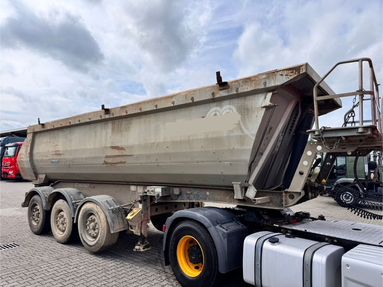 Menci SA700R Kipper Mulde 27m³ Lift Stahl Stück - Επικαθήμενο ανατρεπόμενο: φωτογραφία 2 Menci SA700R Kipper Mulde 27m³ Lift Stahl Stück - Επικαθήμενο ανατρεπόμενο: φωτογραφία 2