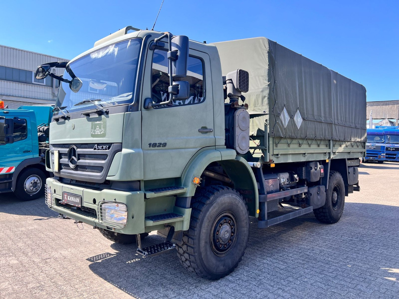 Mercedes-Benz 1829 A Axor 4x4 EX- 31 TKM Camper Expedi - Φορτηγό μουσαμάς: φωτογραφία 2 Mercedes-Benz 1829 A Axor 4x4 EX- 31 TKM Camper Expedi - Φορτηγό μουσαμάς: φωτογραφία 2