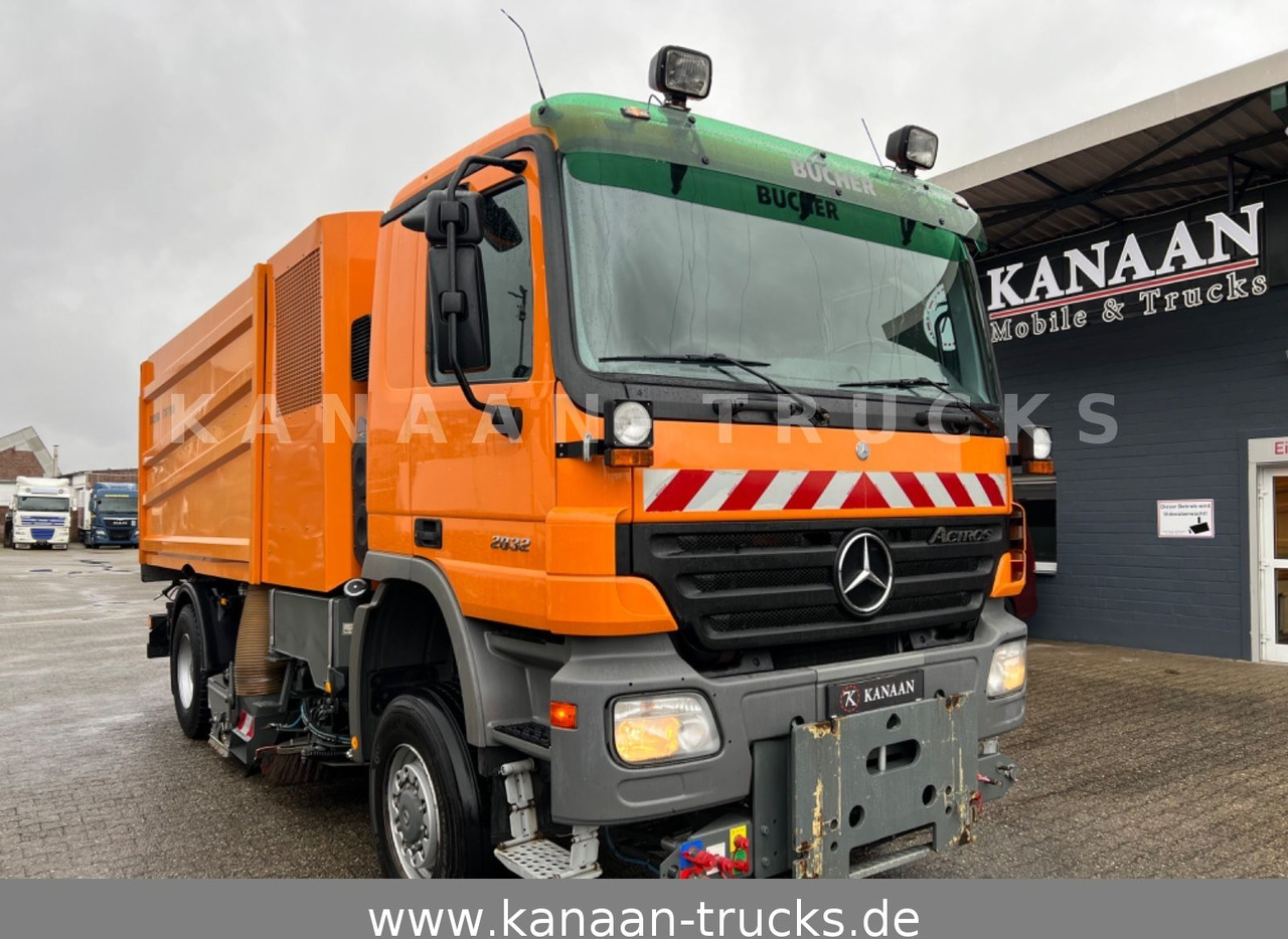 Mercedes-Benz 2032 Actros 4x4 Bucher STKF 9500 AIRPORT KLIMA - Σάρωθρο δρόμων: φωτογραφία 2 Mercedes-Benz 2032 Actros 4x4 Bucher STKF 9500 AIRPORT KLIMA - Σάρωθρο δρόμων: φωτογραφία 2