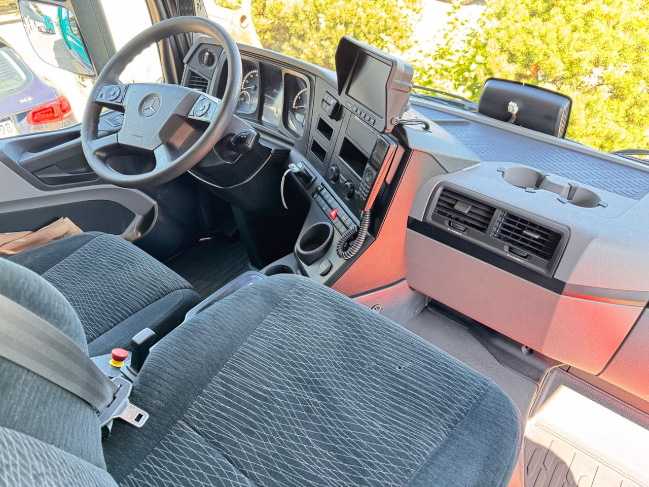 Απορριμματοφόρο Mercedes-Benz 2533 Antos Müllwagen Zöller ATM bei 90Tkm: φωτογραφία 16