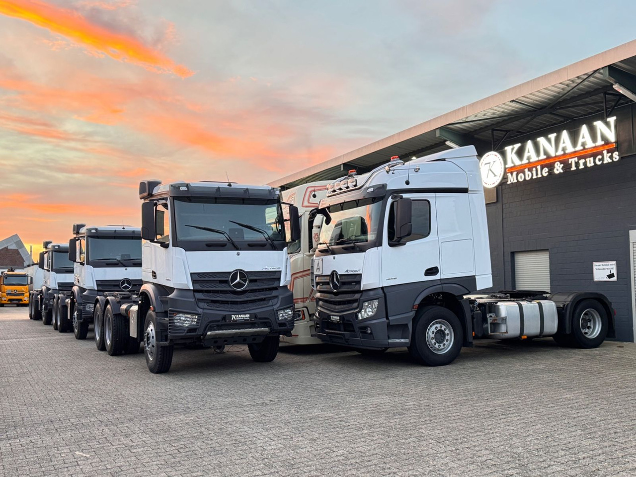 Mercedes-Benz 3345 S 6x4 Actros Manual Gear HeavyDuty NEW - Τράκτορας: φωτογραφία 1 Mercedes-Benz 3345 S 6x4 Actros Manual Gear HeavyDuty NEW - Τράκτορας: φωτογραφία 1