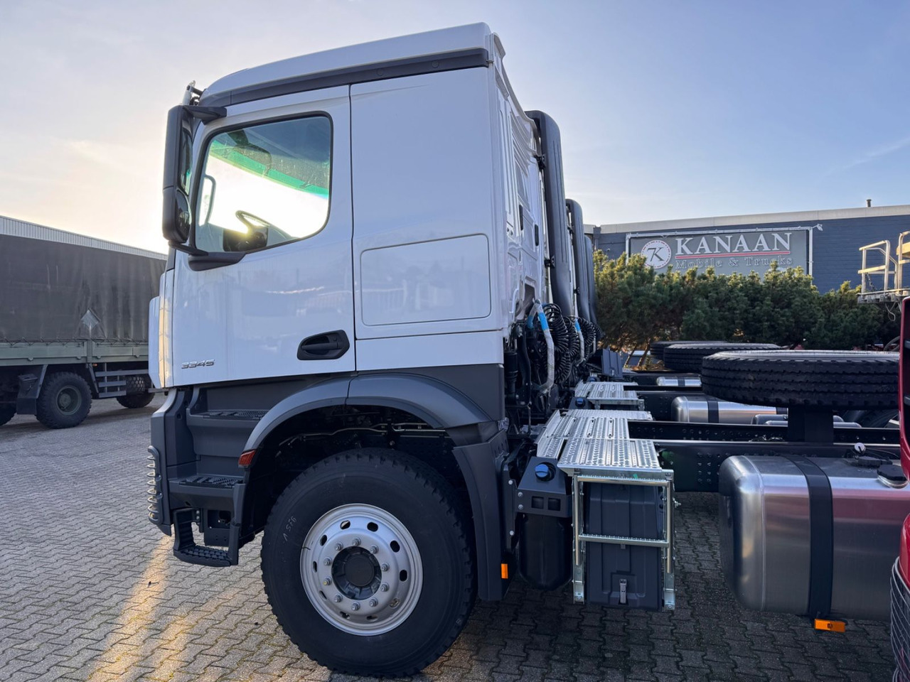 Mercedes-Benz 3345 S 6x4 Actros Manual Gear HeavyDuty NEW - Τράκτορας: φωτογραφία 5 Mercedes-Benz 3345 S 6x4 Actros Manual Gear HeavyDuty NEW - Τράκτορας: φωτογραφία 5