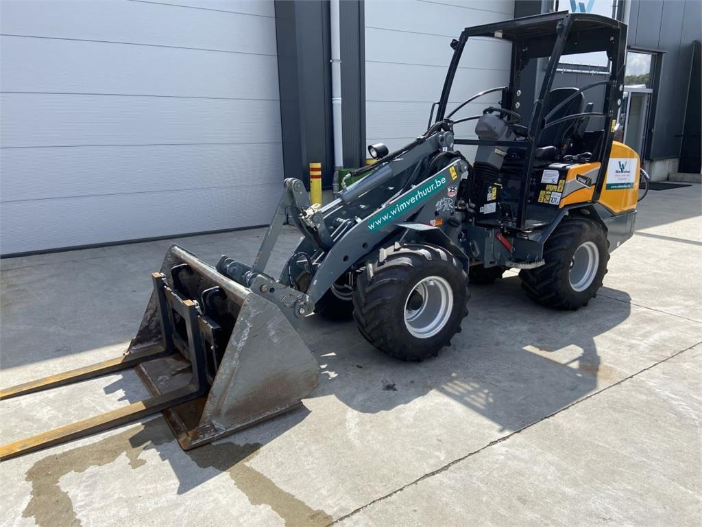 GiANT G2700 Xtra HD (6436) - Σπαστός φορτωτής: φωτογραφία 2 GiANT G2700 Xtra HD (6436) - Σπαστός φορτωτής: φωτογραφία 2