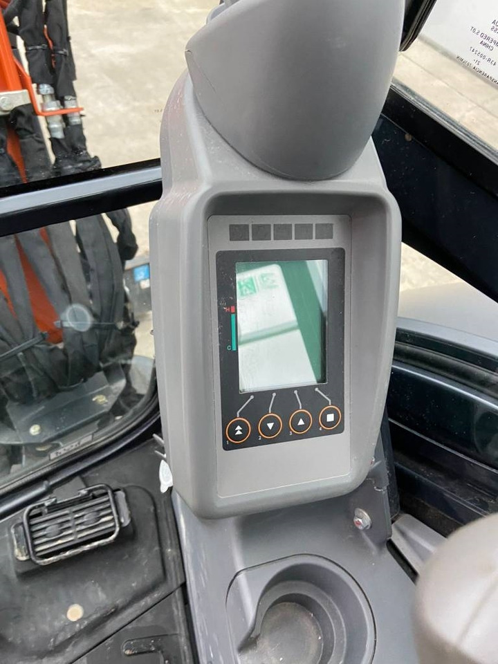Hitachi ZX 33 U-6 - Μίνι εκσκαφέας: φωτογραφία 5 Hitachi ZX 33 U-6 - Μίνι εκσκαφέας: φωτογραφία 5