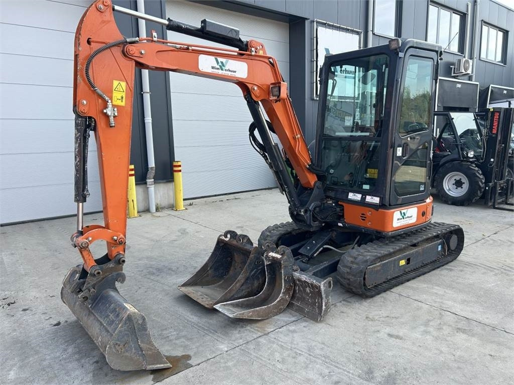 Hitachi ZX33U-6 (7740) - Μίνι εκσκαφέας: φωτογραφία 2 Hitachi ZX33U-6 (7740) - Μίνι εκσκαφέας: φωτογραφία 2