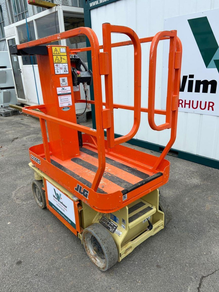 JLG 1230 ES (10150)  - Ψαλιδωτό ανυψωτικό: φωτογραφία 3 JLG 1230 ES (10150)  - Ψαλιδωτό ανυψωτικό: φωτογραφία 3