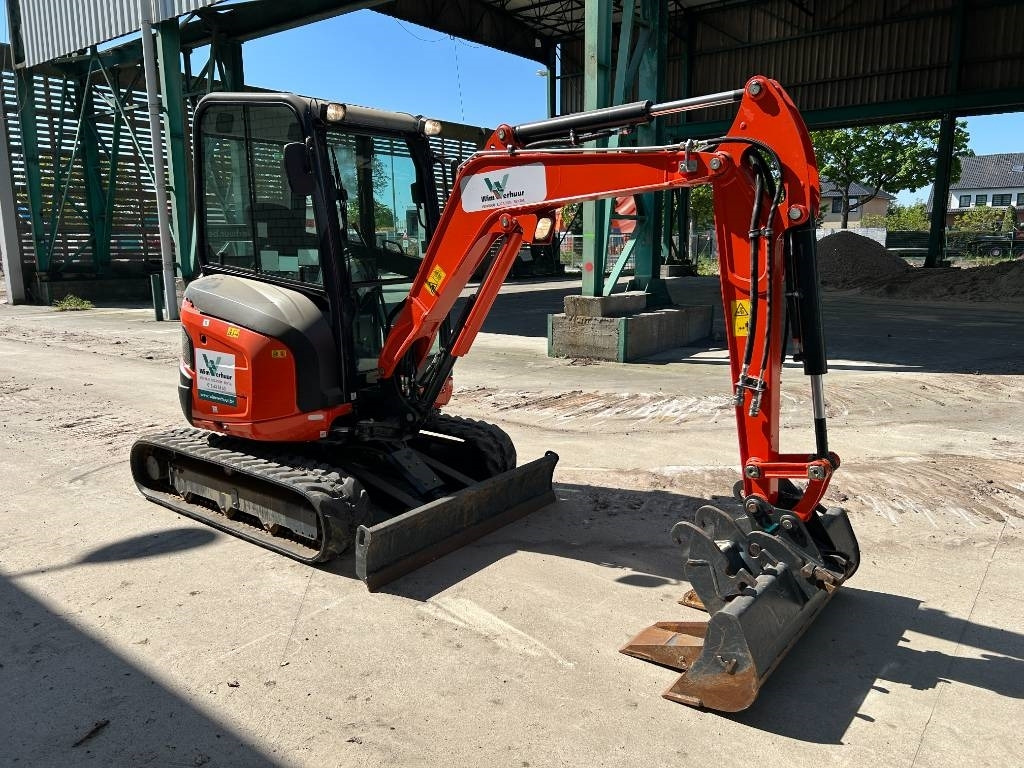 Kubota U 27-4 - Μίνι εκσκαφέας: φωτογραφία 3 Kubota U 27-4 - Μίνι εκσκαφέας: φωτογραφία 3