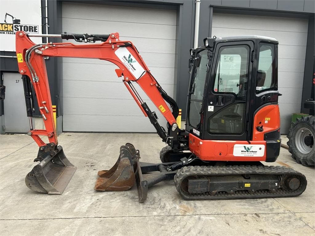 Kubota U36-4 (8598) - Μίνι εκσκαφέας: φωτογραφία 1 Kubota U36-4 (8598) - Μίνι εκσκαφέας: φωτογραφία 1