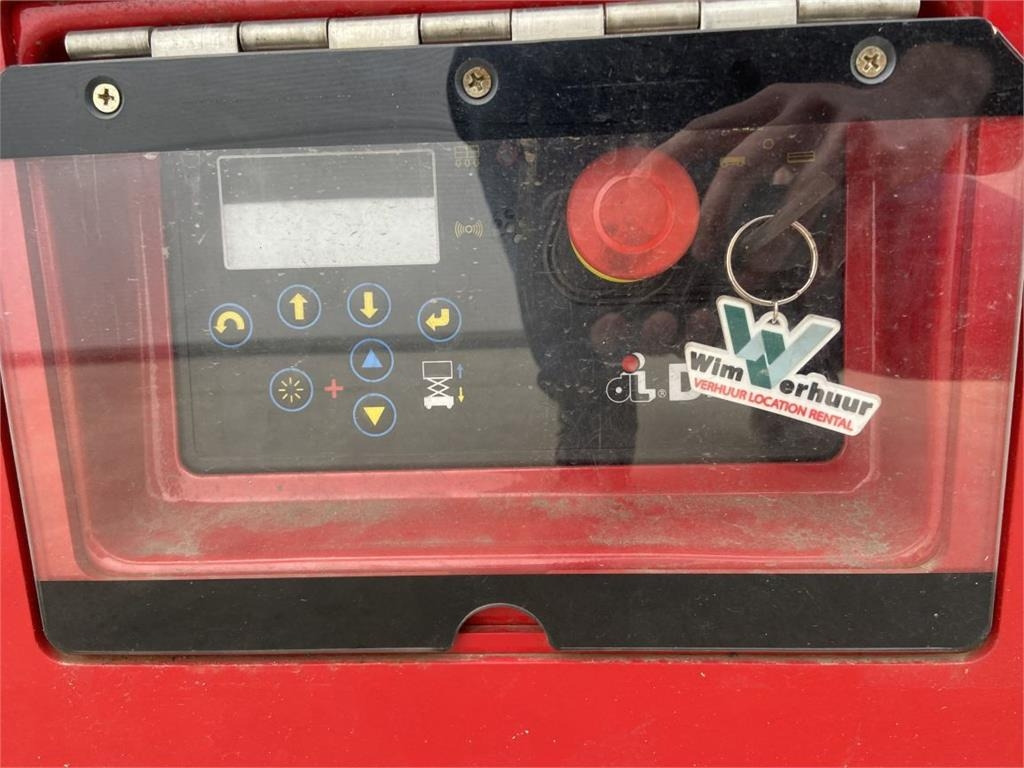 Ψαλιδωτό ανυψωτικό Magni ES1212AC (6444): φωτογραφία 10